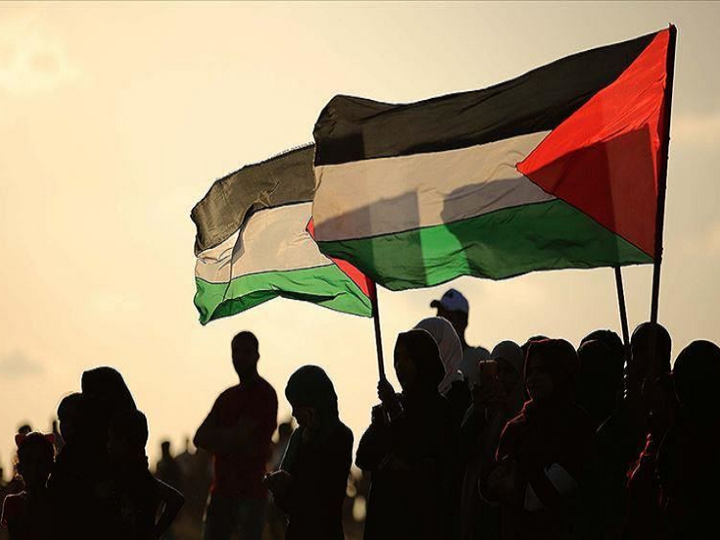 مصر تشيد بإيران وتوجه رسالة إلى ترامب