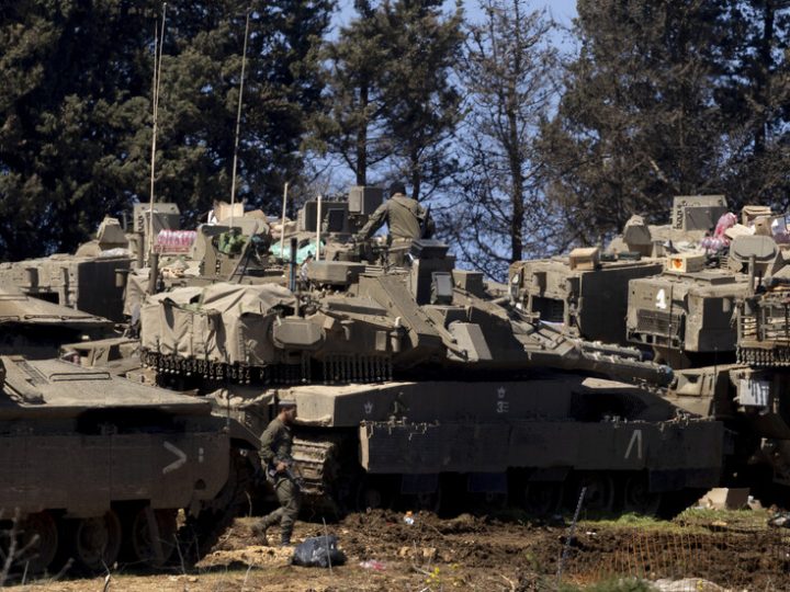 “كان”: إسرائيل تعتزم تقليص قواتها بجنوب لبنان تحت ضغوط أمريكية واستعدادا لدخول الجيش اللبناني