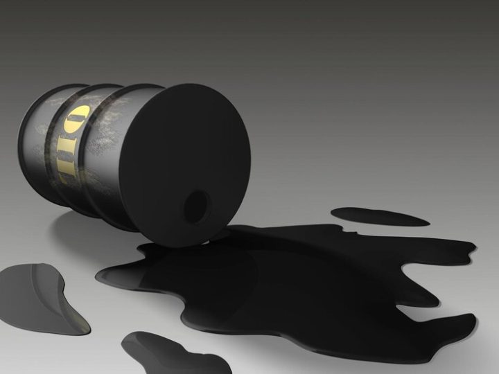 تراجع صادرات السعودية من النفط إلى أدنى مستوى مسجل