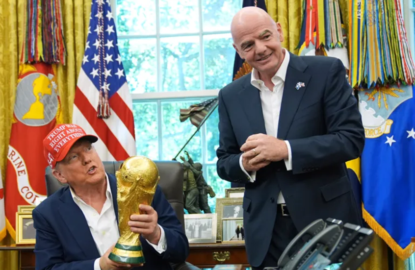إنفانتينو: ترامب سيسلم كأس العالم لبطل مونديال 2026