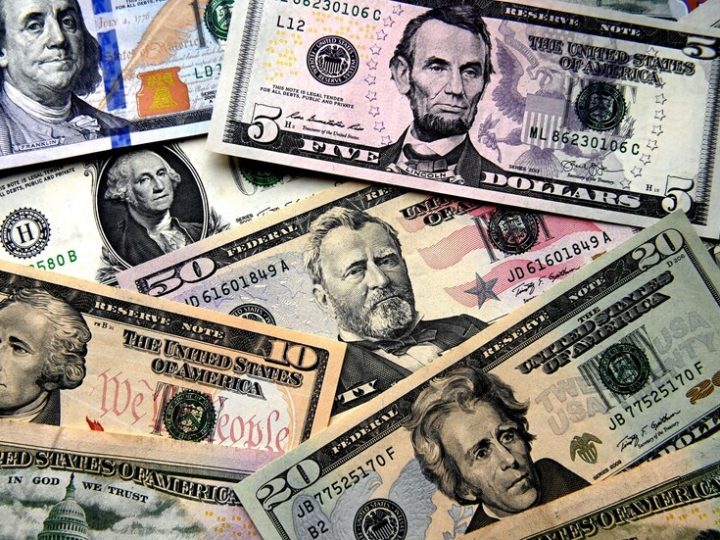 الولايات المتحدة تقدم لفنزويلا 150 مليون دولار ومجموعتين للبحث والإنقاذ