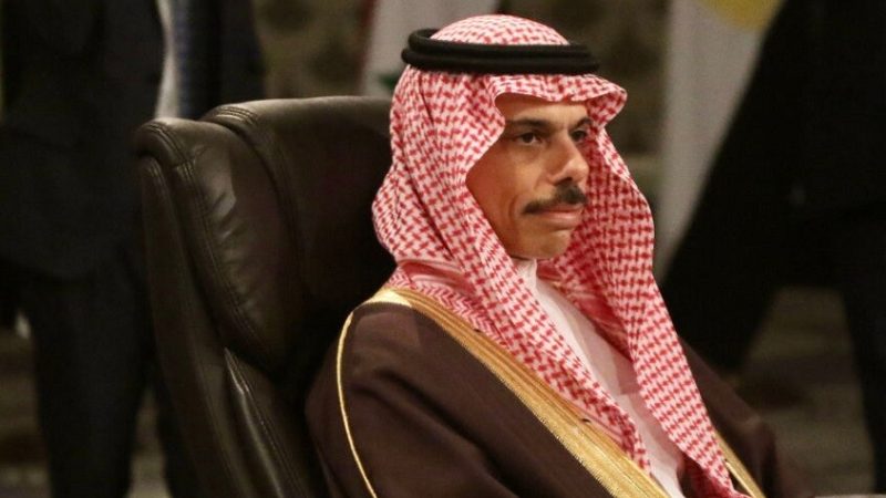 لقاءات سعودية قطرية عمانية لبحث تداعيات مذكرة التفاهم الأمريكية الإيرانية على أمن المنطقة