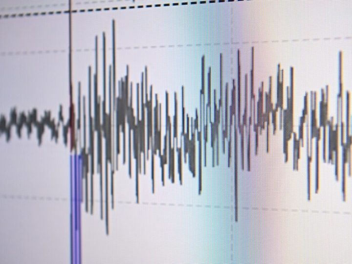 زلزال بقوة 5.8 درجة يهز منطقة هندوكش بأفغانستان