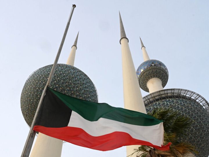 الجيش الكويتي يعلن اعتراض صاروخين باليستيين