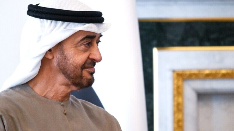 عقب قرار إماراتي مفاجىء.. رئيس الحكومة اللبنانية يوجه رسالة للرئيس محمد بن زايد آل نهيان