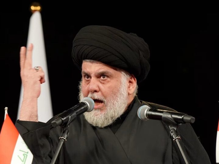 الصدر يشيد بـ”حملة الزيدي البطولية” ضد الفاسدين ويدعو لتظاهرات دعم