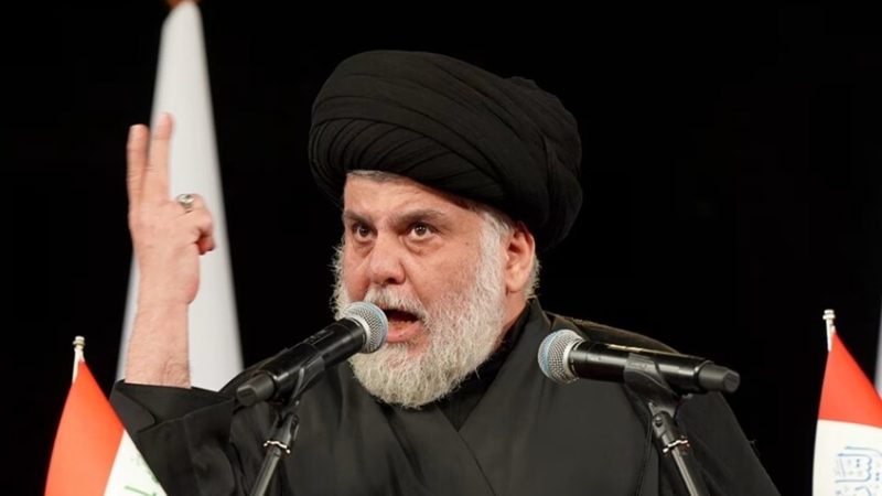 الصدر يشيد بـ”حملة الزيدي البطولية” ضد الفاسدين ويدعو لتظاهرات دعم