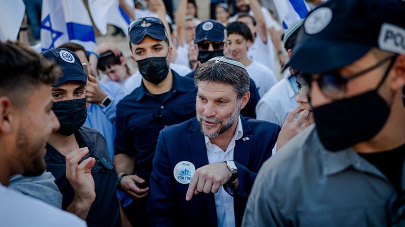 سموتريتش يعلن إعداد خطط لإنشاء 3 مستوطنات في غزة ويدعو نتنياهو للموافقة