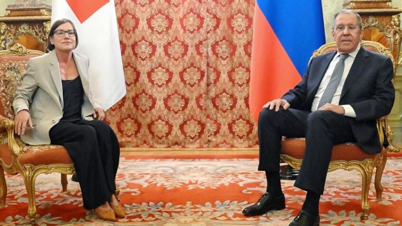 لافروف: الغرب يحاول تبييض نظام كييف رغم جرائمه ضد الإنسانية