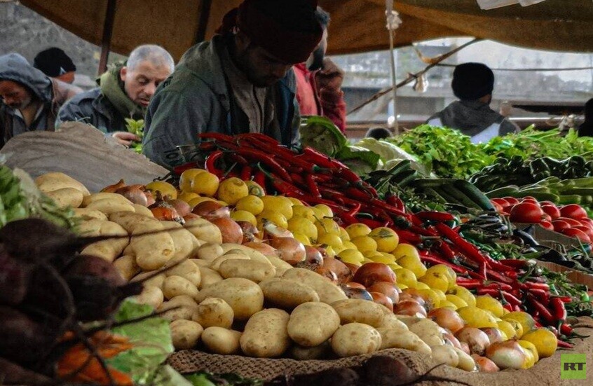 النيابة العامة الليبية تكشف تلوث 65% من المنتجات الزراعية بمبيدات محظورة وتضبط آلاف الأطنان