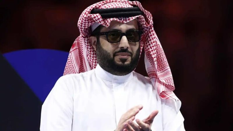أول تعليق لتركي آل الشيخ بعد فوز مصر على أستراليا (صورة)