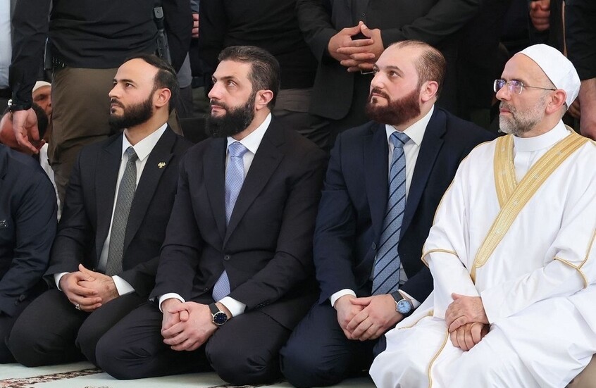 “داعش” يصوب على مجلس الشعب السوري ويواصل هجومه على الشرع