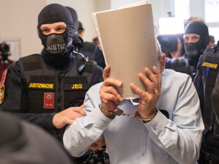 السجن 8 سنوات لضابطين سابقين في نظام الأسد بعد إدانتهما بجرائم تعذيب في النمسا