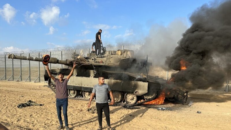 تحذير شديد اللهجة للمستقبل من لواء إسرائيلي: إذا لم نكن مستعدين للمخاطرة بالقتال فسنحترق