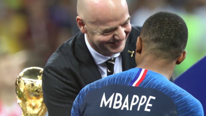 بعد تصريحات سيناتورة باراغواي العنصرية ضد مبابي.. الاتحاد الفرنسي يصعّد والفيفا يرد