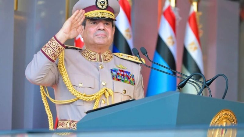 السيسي يشهد استعراض إمكانيات أجهزة الدولة لمواجهة الطوارئ