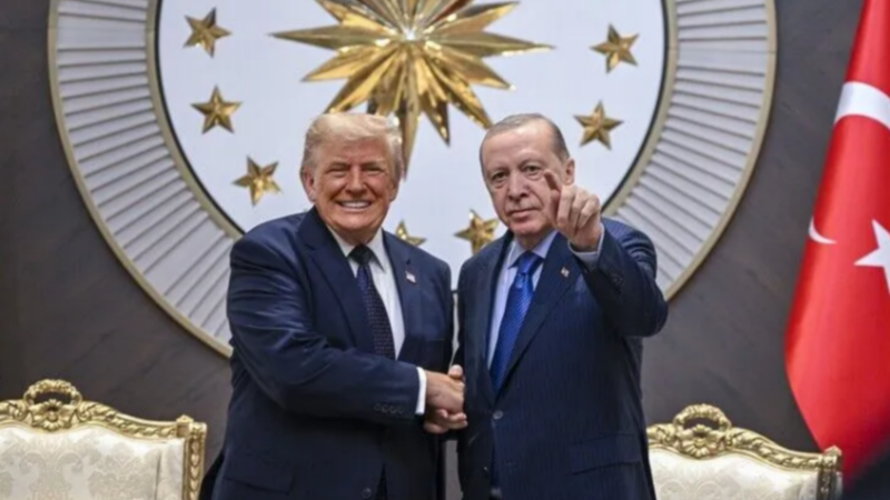 أردوغان يعلن عن تلقيه وعدا من ترامب بتسليم أنقرة طائرات F35