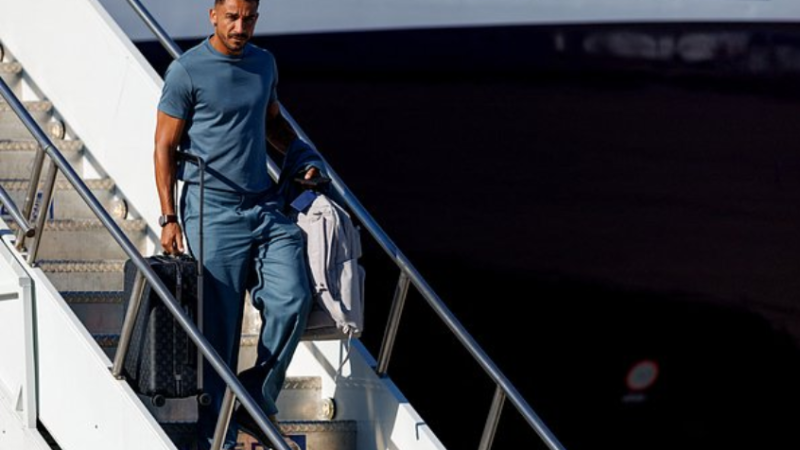 مشهد غريب بعد الإقصاء من مونديال 2026.. طائرة منتخب البرازيل تحمل لاعبا واحدا فقط في مشوار العودة