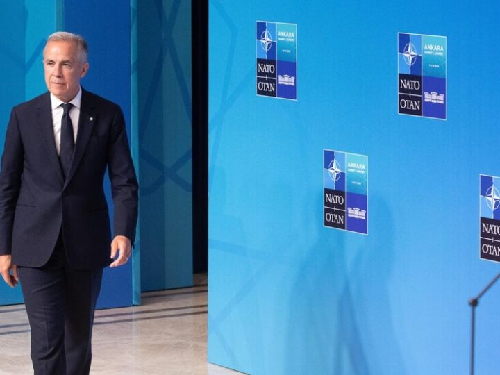 رئيس وزراء كندا يسلم مسدس أردوغان هدية للشرطة الفيدرالية