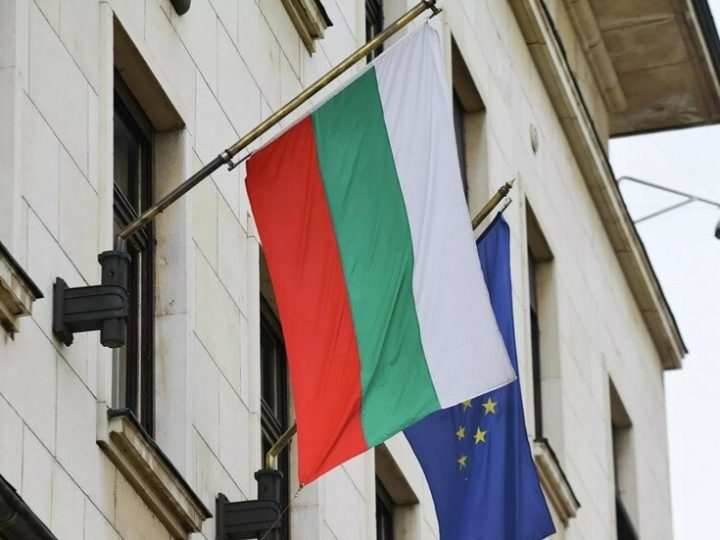 بلغاريا تعترض على ثلاثة بنود من حزمة العقوبات الأوروبية الجديدة ضد روسيا