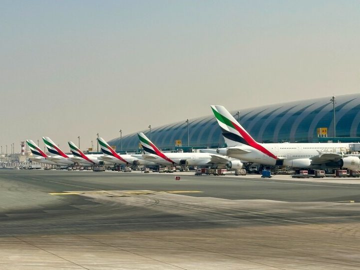 الإمارات تعزز مكانتها العالمية في النقل الجوي بنمو 6.1% في أعداد المسافرين