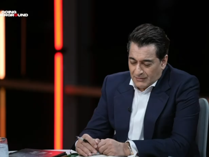 مسؤول أمريكي سابق يكشف سببا يهم إسرائيل لاندلاع الحرب بين واشنطن وطهران ويحول دون انتهائها! (فيديو)