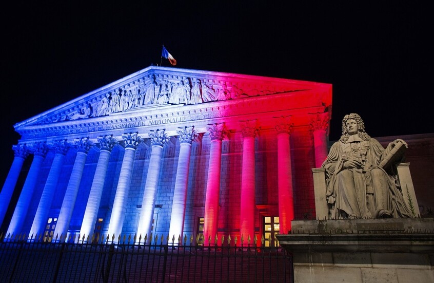وقف اضطراري لعمل 3 مفاعلات نووية في فرنسا