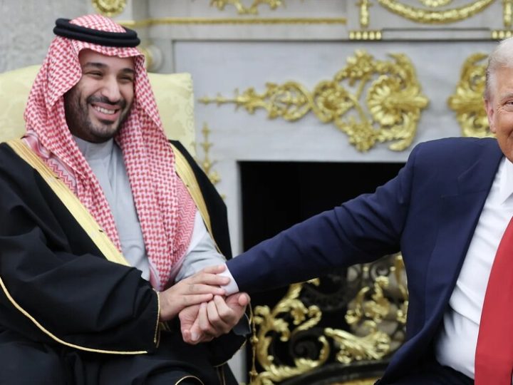“أكسيوس”: ترامب يبلغ بن سلمان دعمه للسعودية في تنفيذ عملية غير مسبوقة ردا على الحوثيين