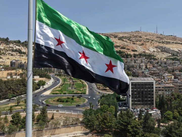 تقرير إسرائيلي: تحركات لـ”حماس” في سوريا والحركة تسعى لفتح علاقات مع القيادة الجديدة