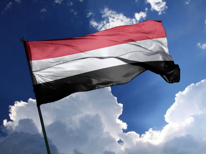 عضو مجلس القيادة اليمني يحذر من انتهاكات الحوثيين ويدعو إلى وحدة الصف الوطني