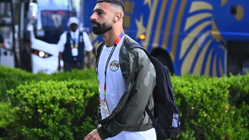 لا توقيع مع بشكتاش.. محمد صلاح يصل السعودية ومستقبله على المحك