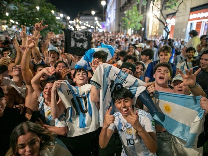 50 ألف مشجع أرجنتيني يغزون نيويورك قبل نهائي كأس العالم