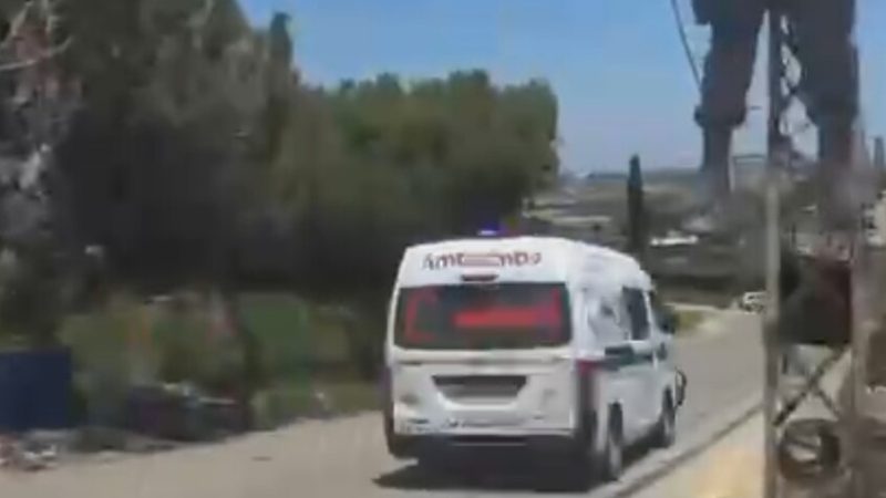 الجيش اللبناني يعلن مقتل عسكري وإصابة ضابط وعسكري آخر بانفجار في صور