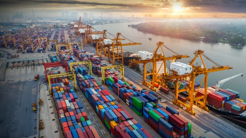 الأردن.. موانئ العقبة تواصل أعمالها التشغيلية بشكل اعتيادي دون توقف