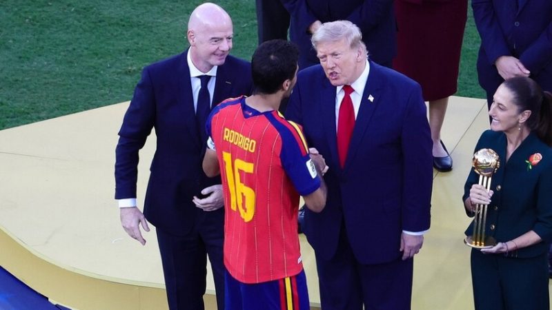 رودري يفوز بالكرة الذهبية في مونديال 2026 (فيديو)