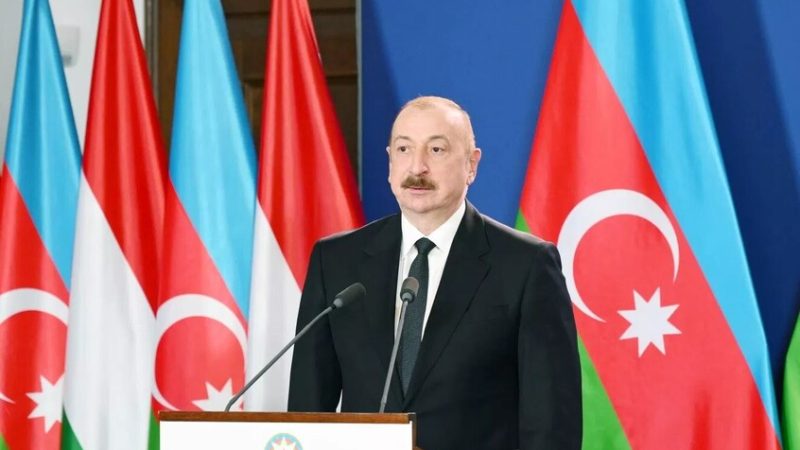علييف: باكو استضافت اجتماعا بين ممثلين عن روسيا وألمانيا دون علم أذربيجان