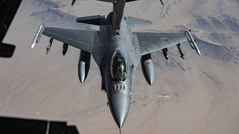 تصعيد أمريكي باستخدام قاذفة B-1 ضد أهداف للحرس الثوري الإيراني وسط مؤشرات على توسيع العمليات