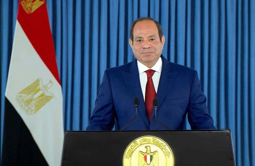 السيسي يوجه رسالة للمصريين.. ويتحدث عن تحديات تعصف بدول المنطقة