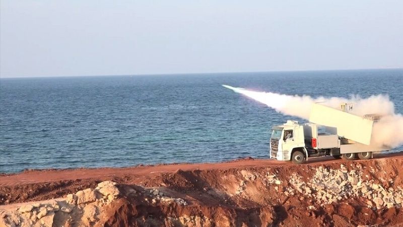 الحرس الثوري الإيراني يوجه نداء لسكان الدول التي تستضيف قواعد أمريكية