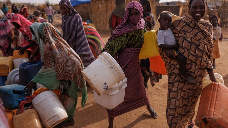 الأمم المتحدة تحذر من خطرين تواجههما نساء مدينة الأبيض السودانية.. واحد بالليل والآخر في وضح النهار