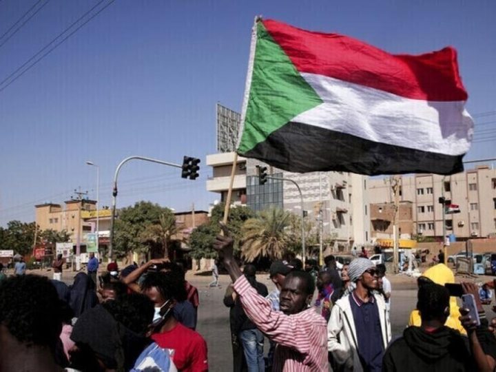 مصدر ميداني لـRT: الجيش السوداني يشن غارات جوية على مواقع الدعم السريع في شمال كردفان