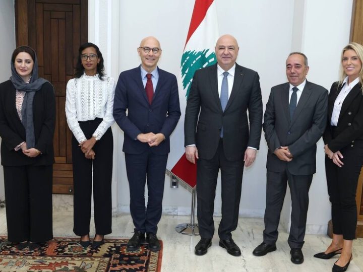 عون: تدمير إسرائيل للقرى في الجنوب انتهاك صارخ للقوانين الدولية ويستوجب تحركا عاجلا