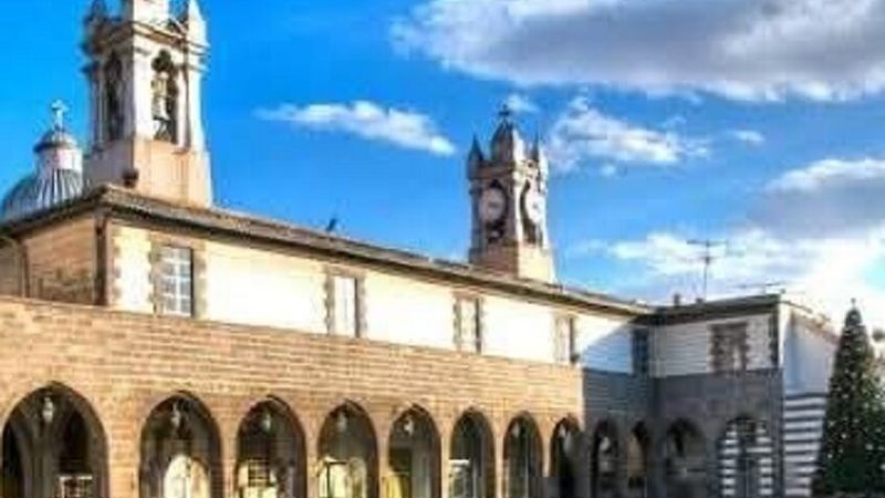بعد جدل واسع.. بطريركية الروم الملكيين الكاثوليك تكشف حقيقة حادثة كنيسة الزيتون في دمشق