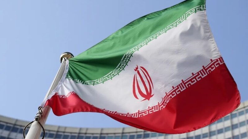 أسفر عن مقتل شخص.. أوكرانيا تعلن الاتصال بطهران بعد هجومها على سفينة مدنية إيرانية في بحر قزوين