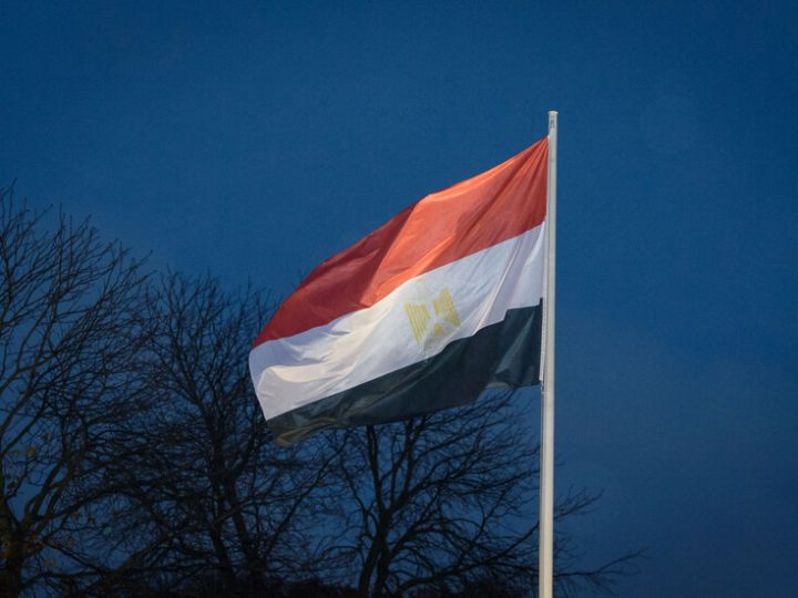 إعلام فلسطيني: مفاوضات القاهرة تتقدم نحو ورقة تفاهم بين حماس والوسطاء تشمل السلاح