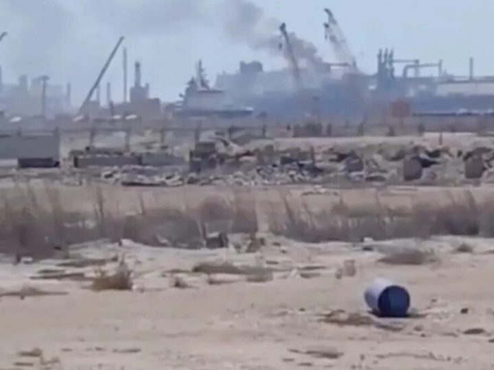ماذا قالت القيادات العربية في الهجوم على ميناء دمياط المصري؟