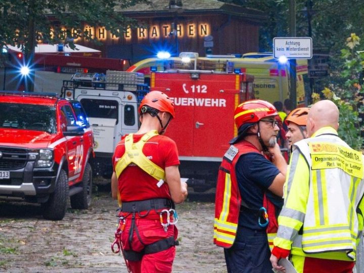ألمانيا.. عاصفة هوجاء تودي بحياة شخص وتصيب 3
