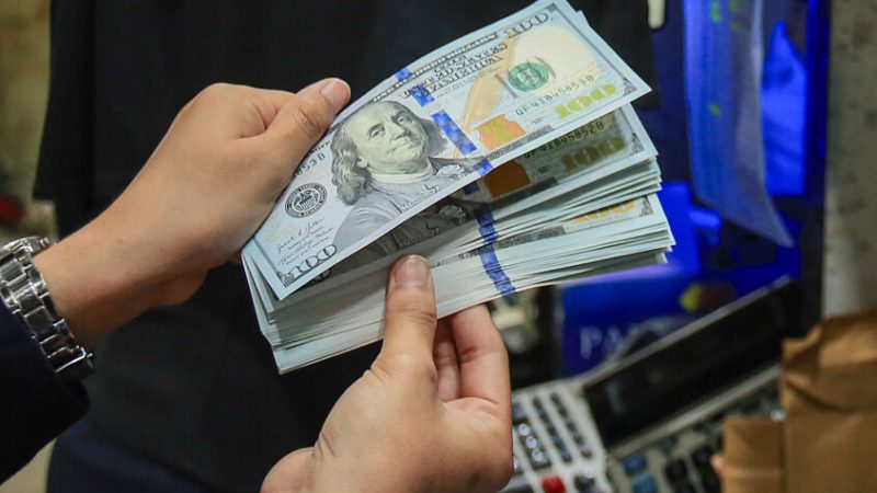 تحويلات الجالية التونسية تدعم الاقتصاد بأكثر من 3 مليارات دولار في 2025