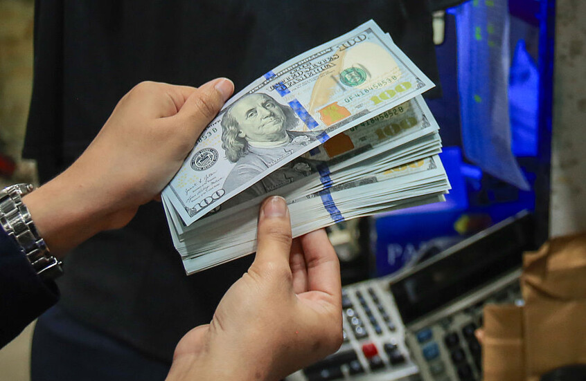 تحويلات الجالية التونسية تدعم الاقتصاد بأكثر من 3 مليارات دولار في 2025