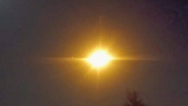 سوريا.. إسرائيل تطلق قنابل مضيئة في ريف القنيطرة